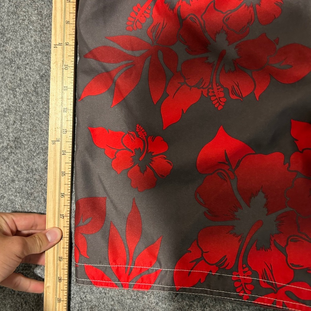 Sonoma Hibiscus Floral Board Shorts Grey Red Cargo Swim Trunks Size Large Y2K - Picture 4 of 8